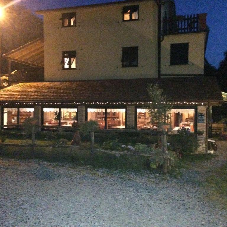 La Taverna Del Nonno Borzonasca Eksteriør billede